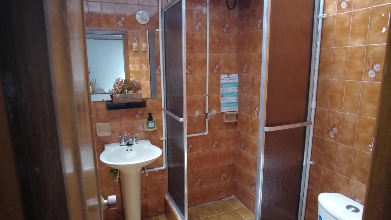Way Maker 1 Hotel Bogota Bagian luar foto
