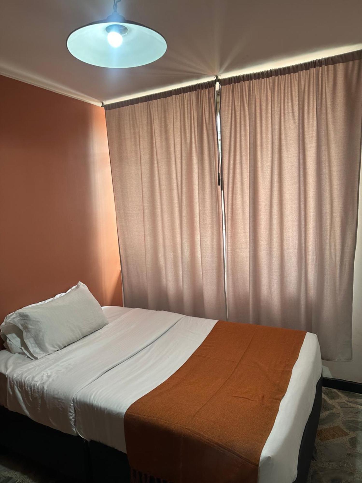 Way Maker 1 Hotel Bogota Bagian luar foto