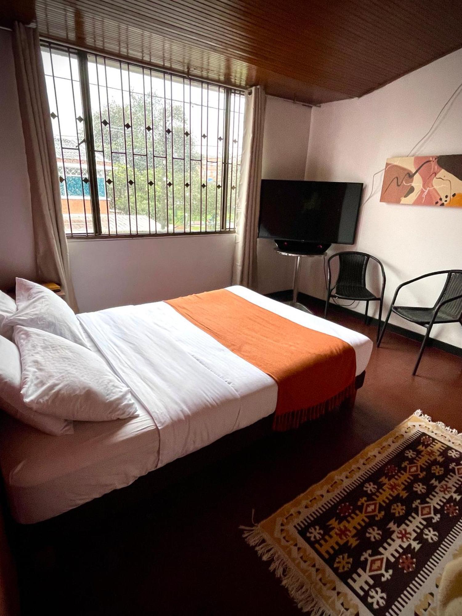 Way Maker 1 Hotel Bogota Bagian luar foto