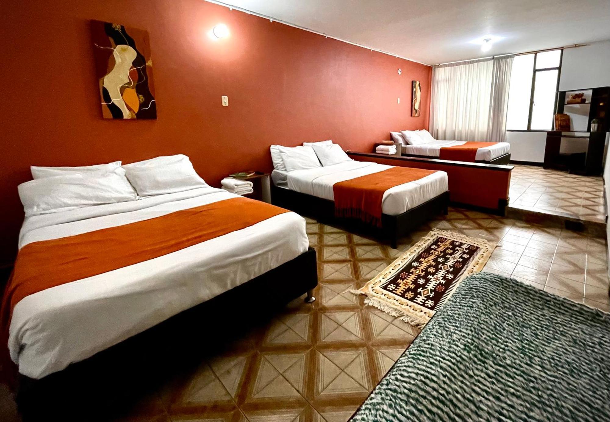 Way Maker 1 Hotel Bogota Bagian luar foto